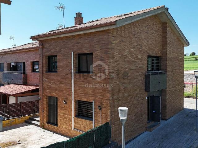 Chalet, Montmeló