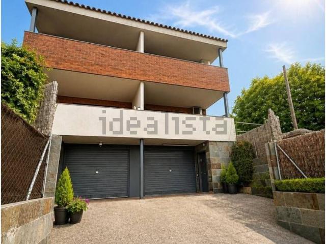Chalet, Montornès del Vallès
