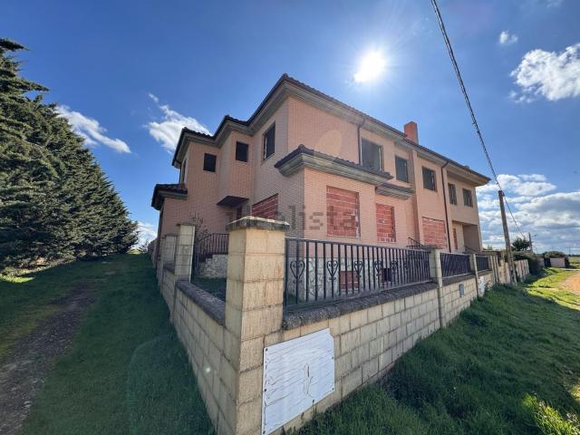 Chalet, Montamarta