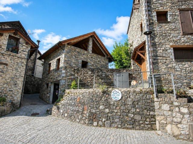 Chalet, Montanuy