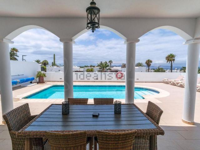 Chalet, Montaña Roja, Yaiza