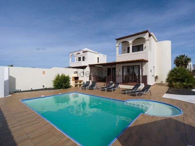 Chalet, Montaña Roja, Yaiza