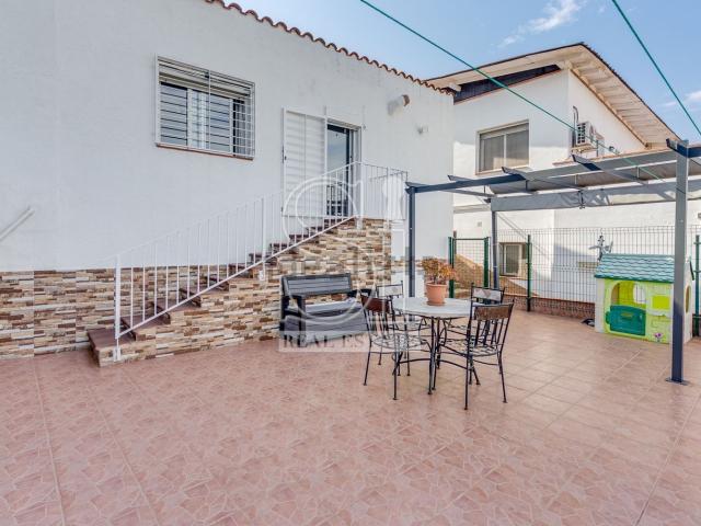 Chalet, Montcada i Reixac