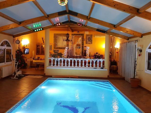 Chalet, Montcada i Reixac