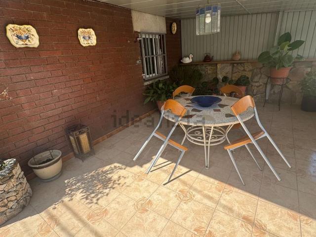 Chalet, Montcada i Reixac