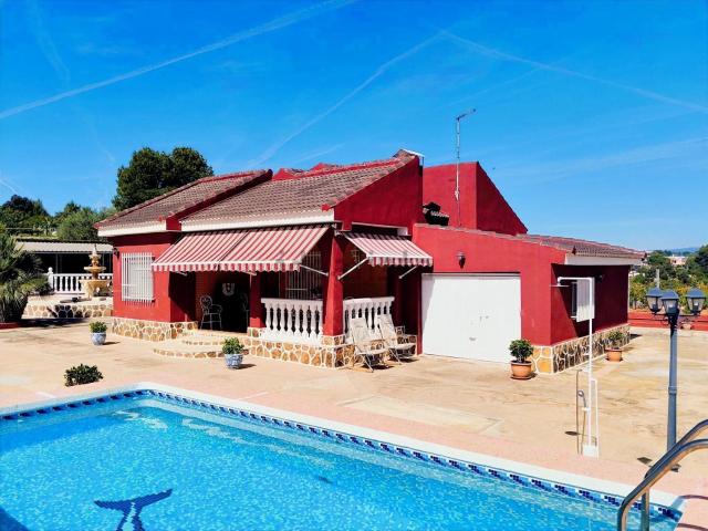 Chalet, Monte Real, Torrent