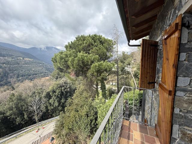 Chalet, Montseny