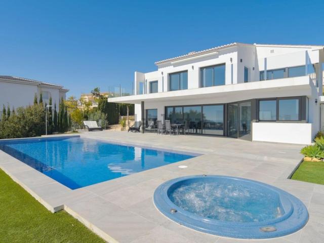 Chalet, Moraira