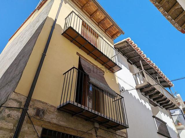 Chalet, Morella