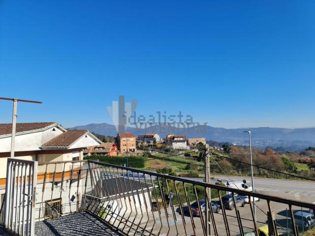 Chalet, Mos