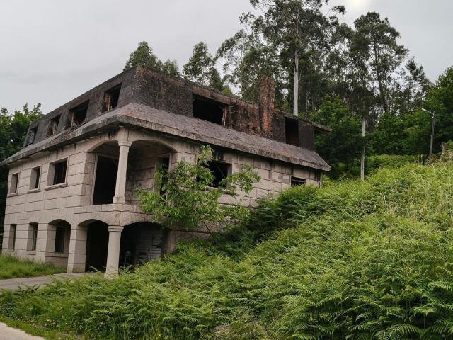 Chalet, Mos