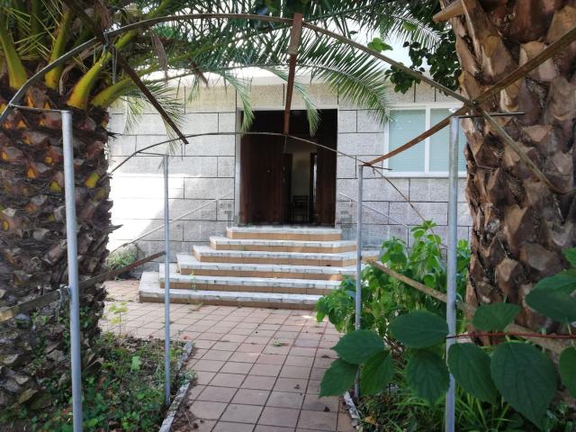 Chalet, Mos