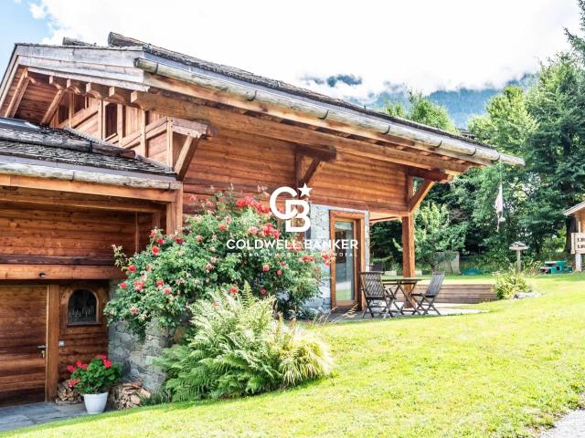 Chalet Mossaz de 180 m² 250 m2 au total, 4 chambres Chamo. 180m² Chamonix Mont Blanc