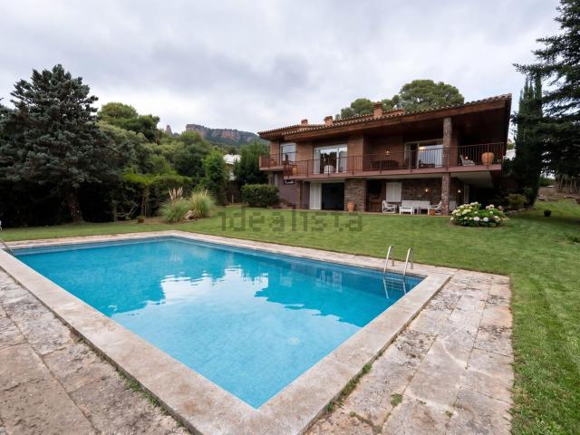 Chalet, Matadepera