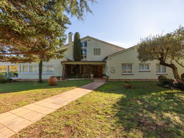 Chalet, Matadepera