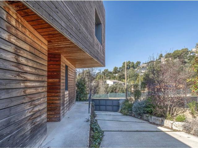 Chalet, Matadepera