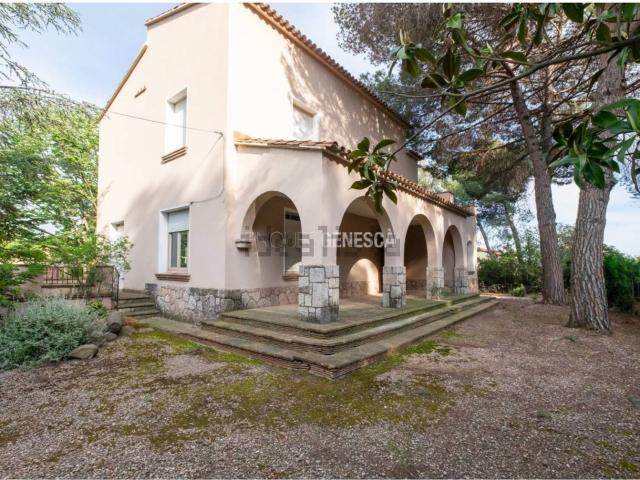 Chalet, Matadepera