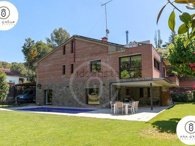 Chalet, Matadepera