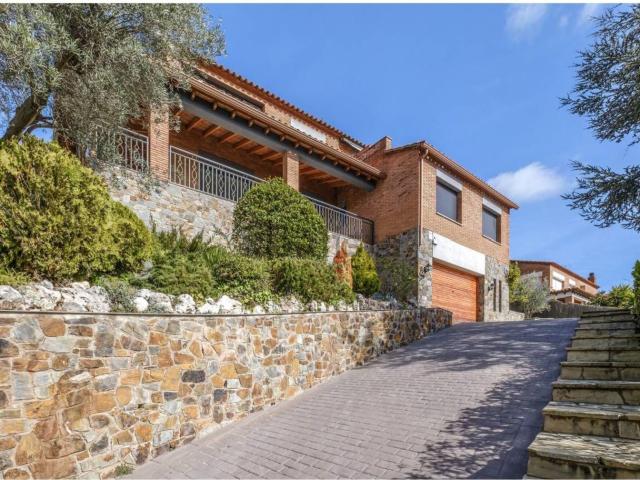 Chalet, Matadepera