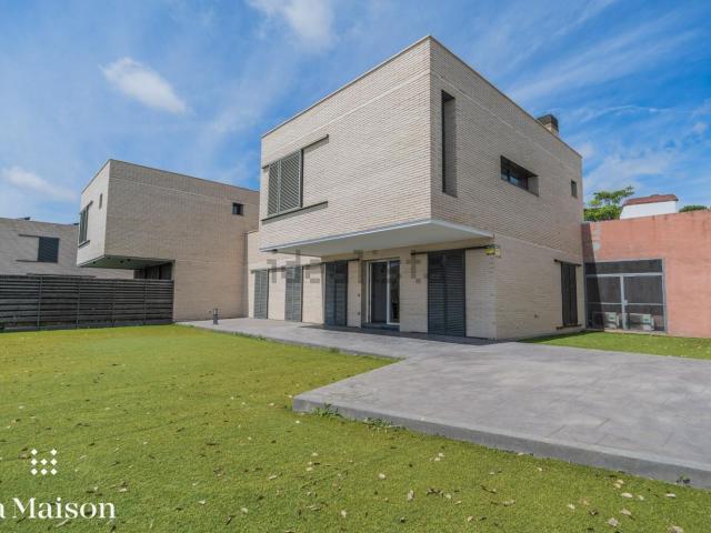 Chalet, Mataró