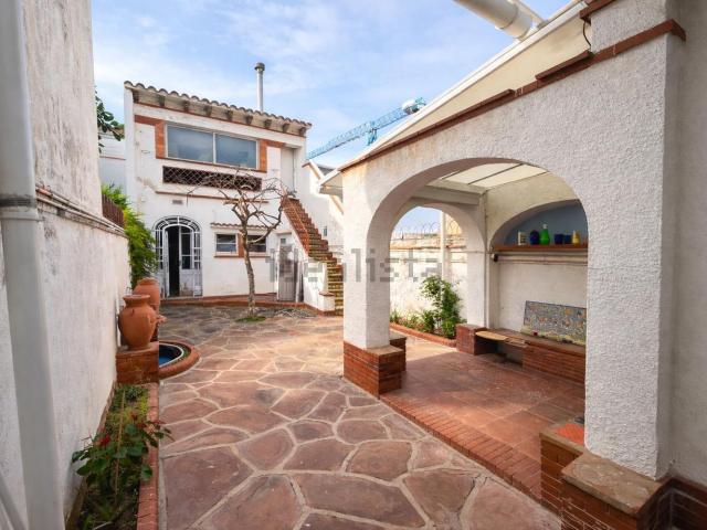 Chalet, Mataró