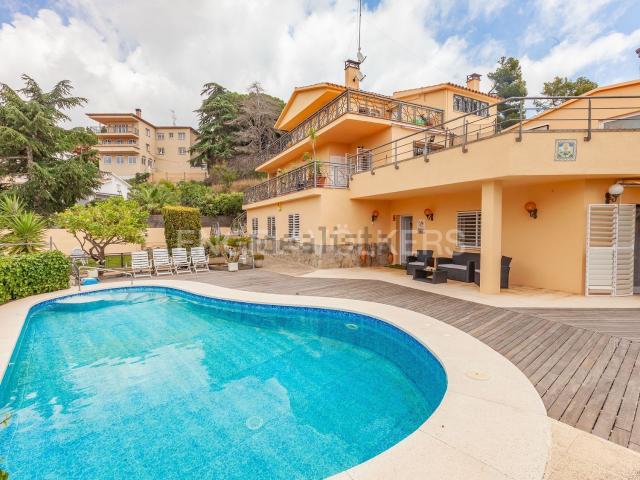 Chalet, Mataró