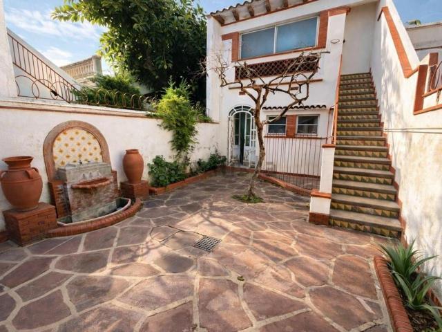 Chalet, Mataró