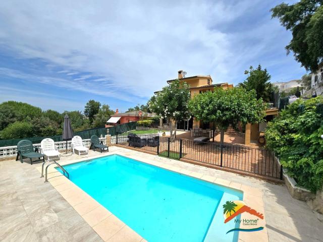 Chalet, Maçanet de la Selva