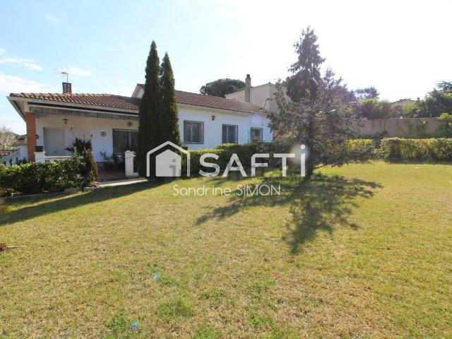 Chalet, Maçanet de la Selva