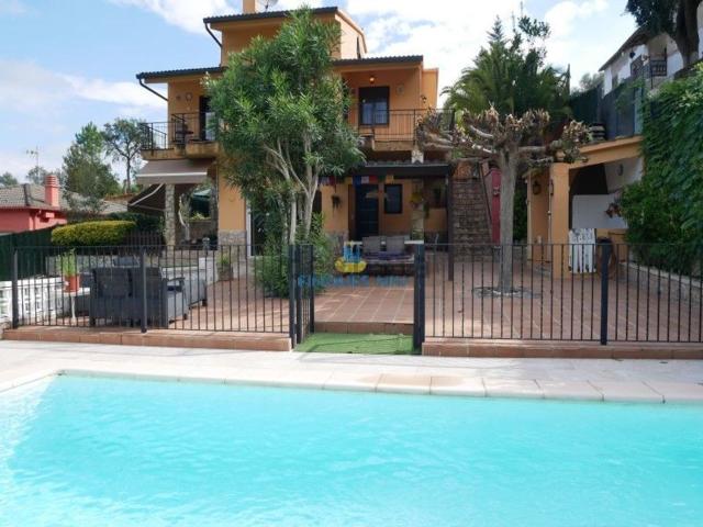 Chalet, Maçanet de la Selva