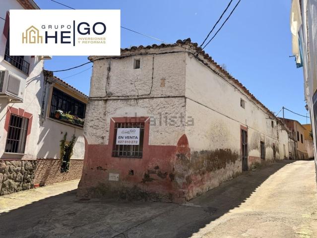 Chalet, Madroñera