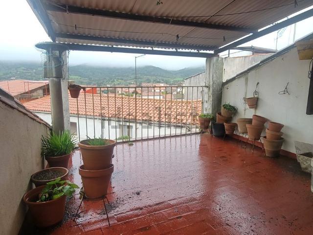 Chalet, Madroñera