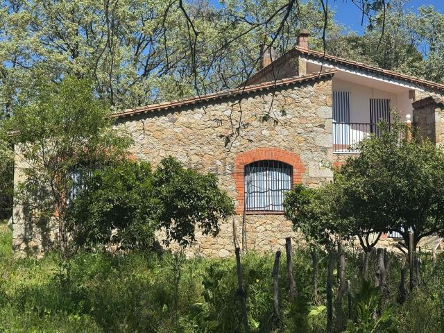 Chalet, Madrigal de la Vera