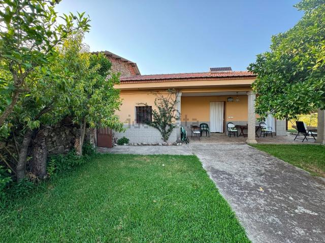 Chalet, Madrigal de la Vera