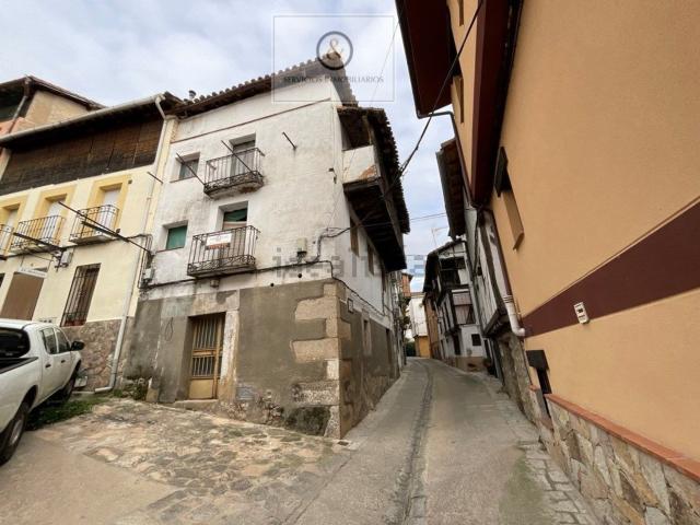 Chalet, Madrigal de la Vera