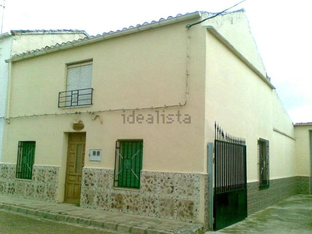 Chalet, Madrigueras