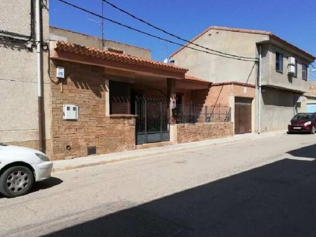 Chalet, Madrigueras