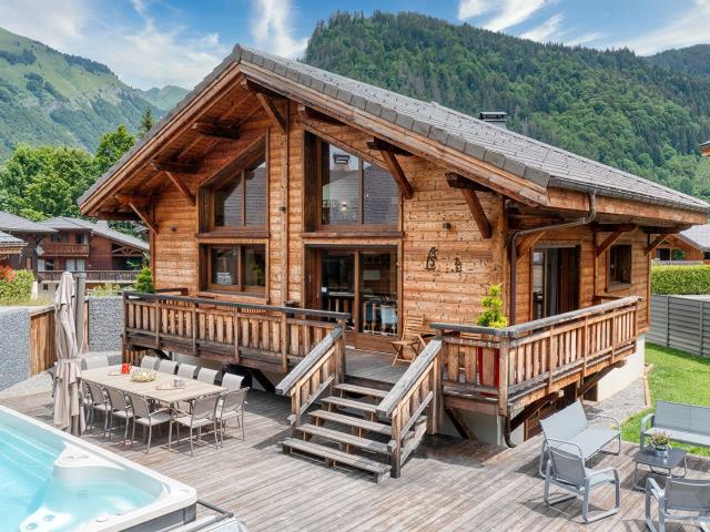 Chalet magnifique de 7 chambres Proche du centre 300m² Morzine Avoriaz