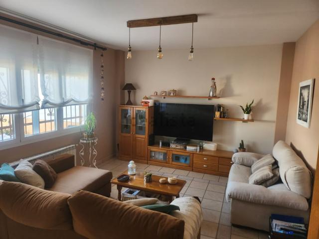 Chalet, Malagon