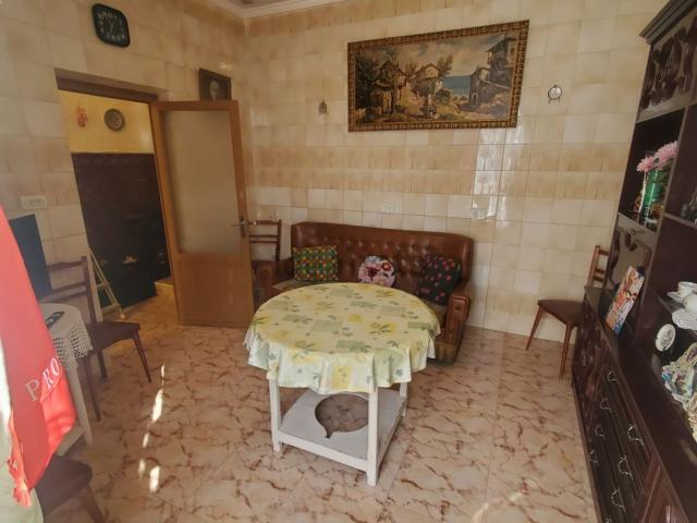 Chalet, Malagon