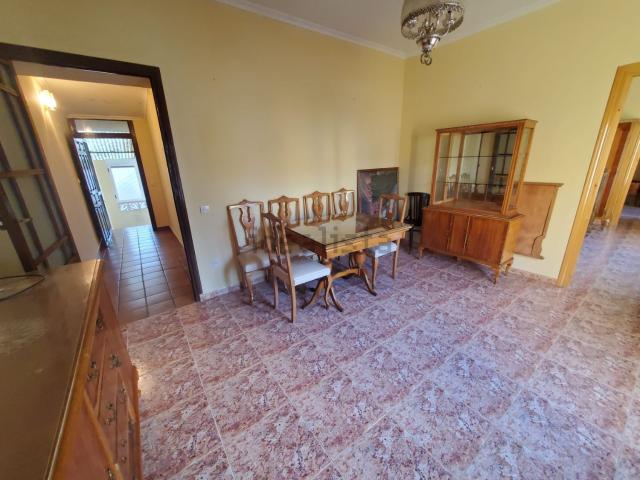 Chalet, Malagon