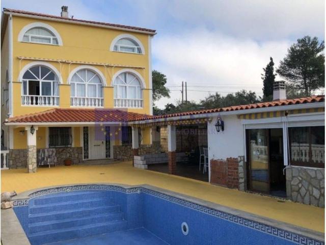 Chalet, Malpartida de Cáceres