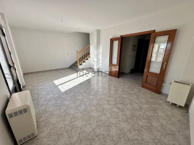 Chalet, Malpartida de Plasencia
