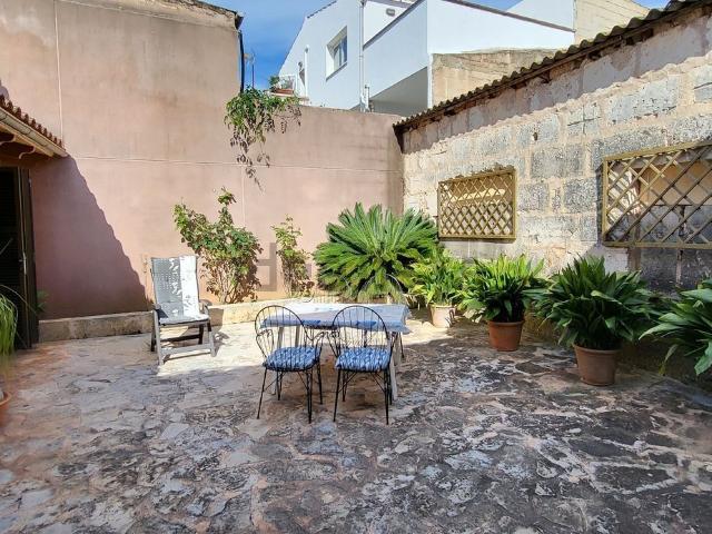 Chalet, Manacor