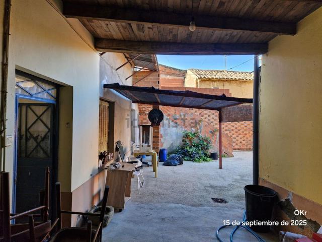 Chalet, Manganeses de la Polvorosa