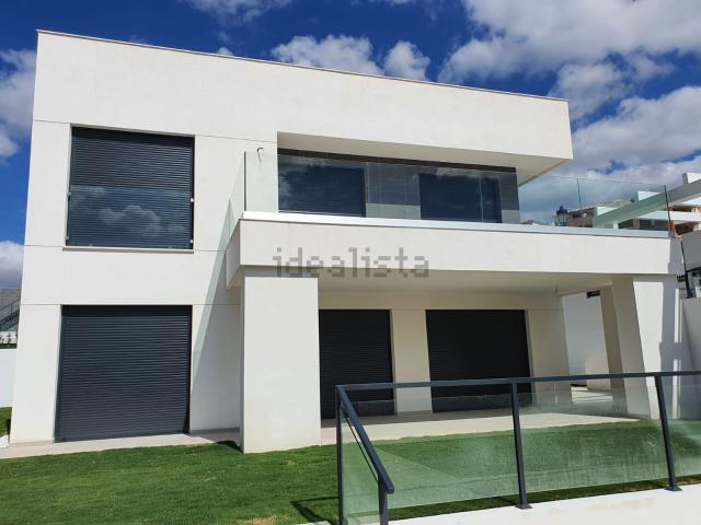 Chalet, Manilva