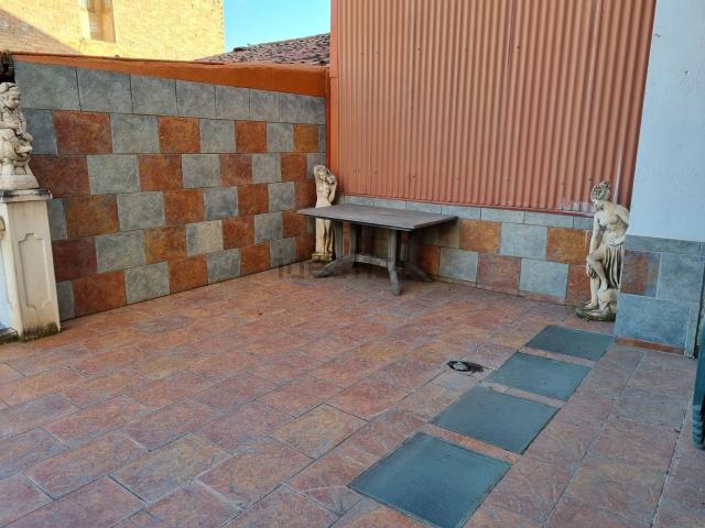Chalet, Manresa