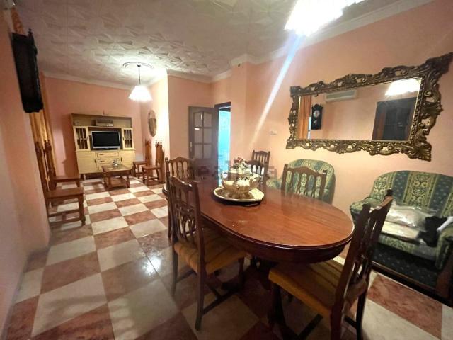 Chalet, Maracena