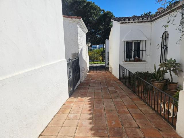 Chalet, Marbesa, Marbella