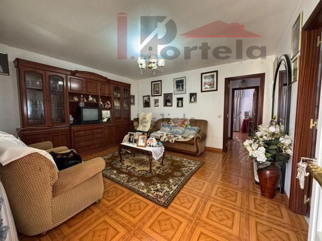 Chalet, Marin